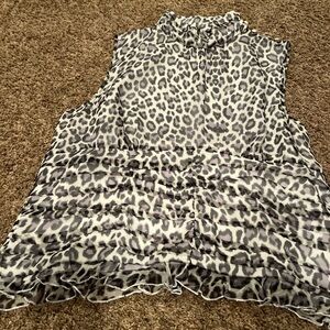 💯% silk gorgeous 🌺lined blouse